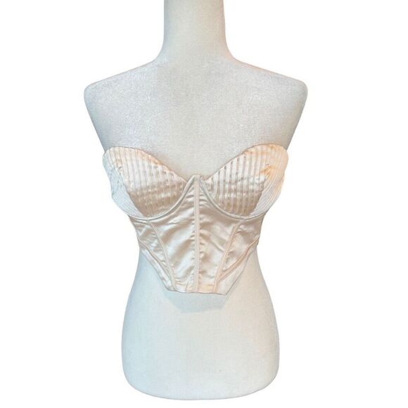 NWT Hello Molly Cream Ivory Satin Corset Crop Top Bustier - Picture 4 of 7